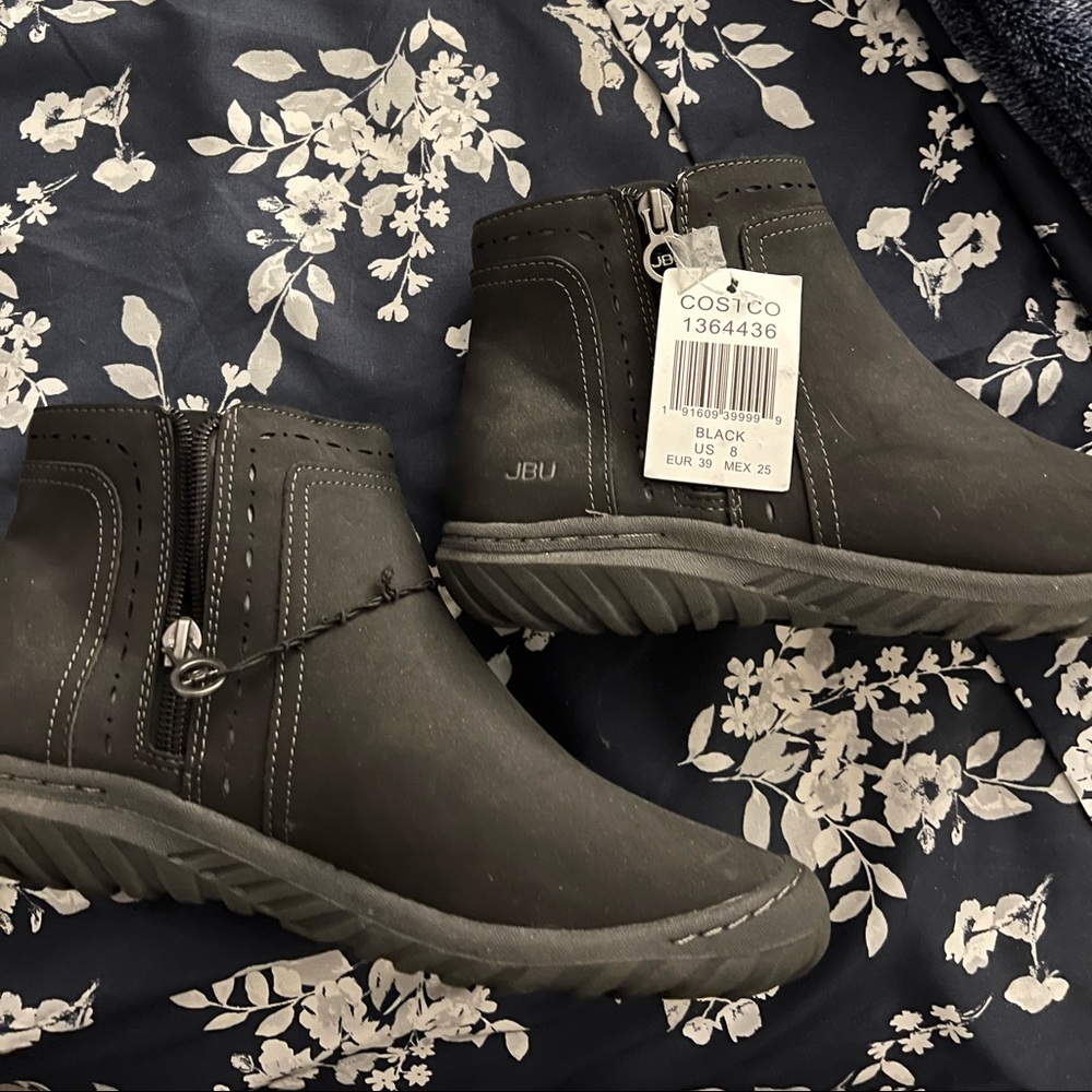 Jambu Black Booties - Sz 8